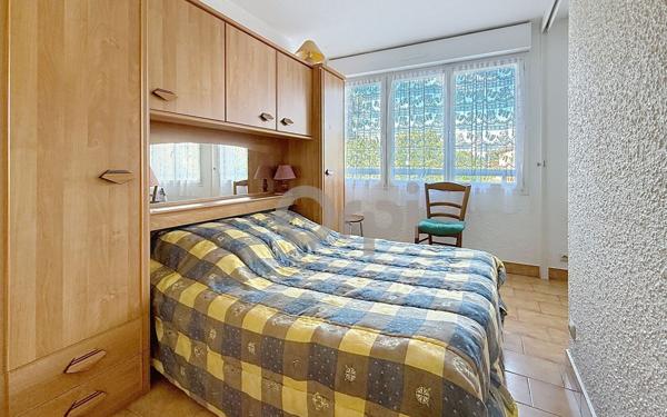 Appartement à vendre    2 pièces • 27 m2 Fréjus