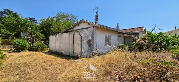 BORDEAUX CAUDERAN - Terrain constructible de 600m²  - Libre de constructeur - 2e ligne