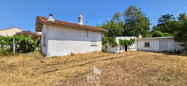 BORDEAUX CAUDERAN - Terrain constructible de 600m²  - Libre de constructeur - 2e ligne