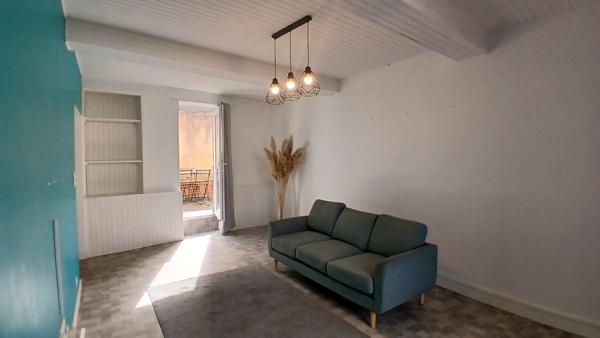 Combronde maison à louer 4 chambres cour Combronde (63460)