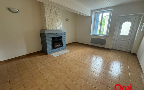 Maison à louer    3 pièces • 79,89 m2 Marle