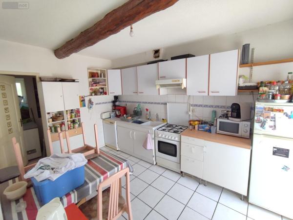 Immeuble à vendre à Oraison dans les Alpes-de-Haute-Provence (04700), ref : 1529