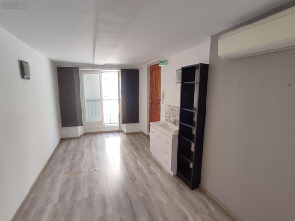 Immeuble à vendre à Oraison dans les Alpes-de-Haute-Provence (04700), ref : 1529