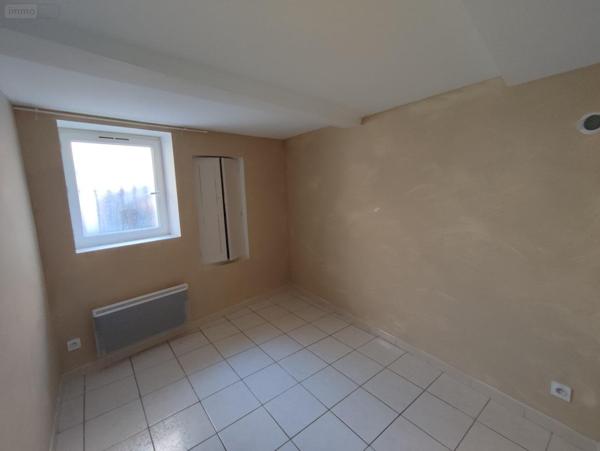 Immeuble à vendre à Oraison dans les Alpes-de-Haute-Provence (04700), ref : 1529