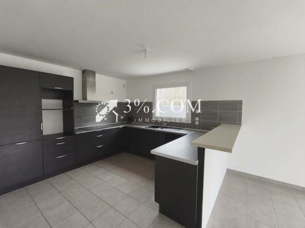 Maison
                                                                                                                                                                                                                                                                                                                        4 pièce(s)                                                                                                                                                                                                          3 chambre(s)                                                                                                                                                                                                          103  m²