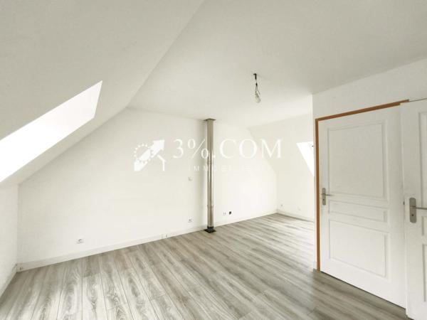 Maison
                                                                                                                                                                                                                                                                                                                        4 pièce(s)                                                                                                                                                                                                          3 chambre(s)                                                                                                                                                                                                          103  m²