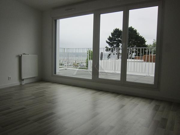 A LOUER BREST MOULIN BLANC T4 VUE MER TERRASSE PARKING ASCENSEUR