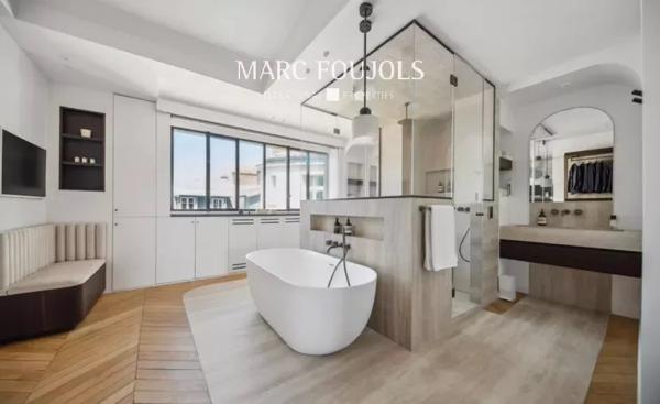 Paris XVI Victor Hugo Pompe : Penthouse terrasse