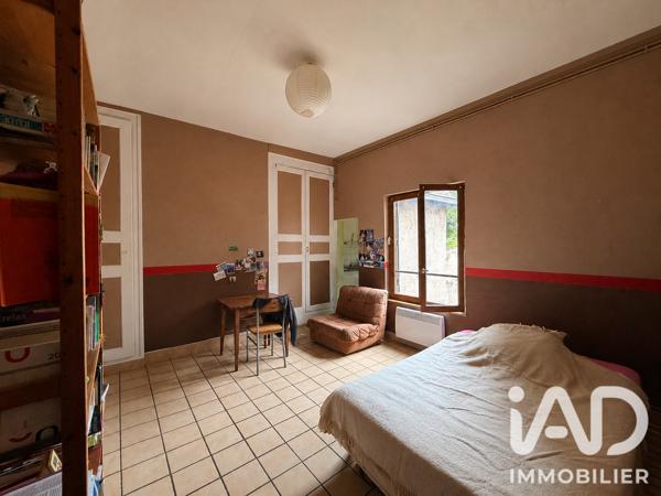 Immeuble à vendre 107 m² Vierzon