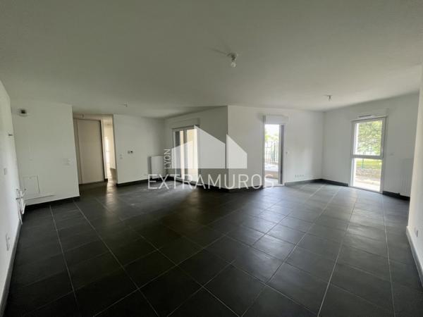 Rez de jardin 4 pièce(s) 3 chambre(s) 107 m²