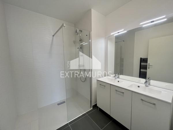 Rez de jardin 4 pièce(s) 3 chambre(s) 107 m²