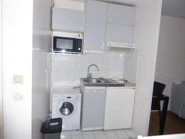 Studio meublé centre de Courbevoie