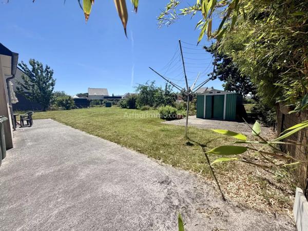 Vente                                                      Maison
                        
                     6 pièces                      153 m2                     à Quévert