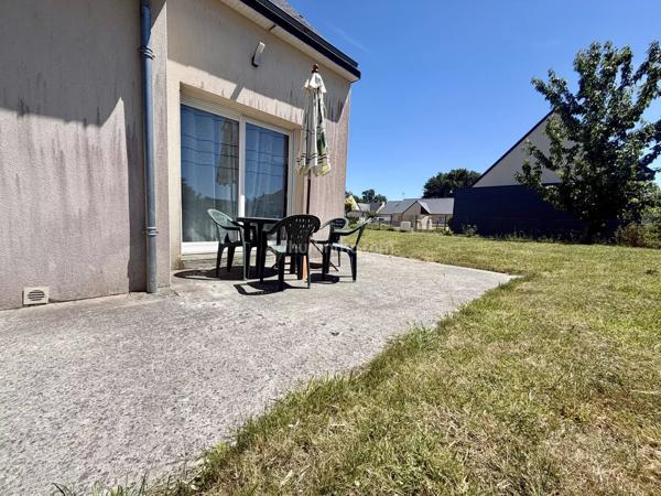 Vente                                                      Maison
                        
                     6 pièces                      153 m2                     à Quévert