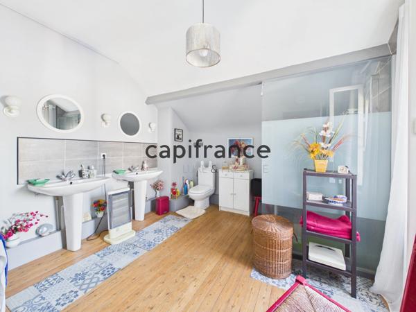 VIAGER OCCUPÉ – ENSEMBLE IMMOBILIER DE DEUX MAISONS MITOYENNES – LES ESSARTS