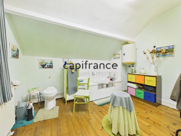 VIAGER OCCUPÉ – ENSEMBLE IMMOBILIER DE DEUX MAISONS MITOYENNES – LES ESSARTS
