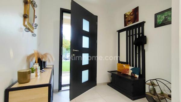 Maison contemporaine de de plain-pied 2021 – 126 m² habitables – DPE B à NEUFCHATEAU (88)