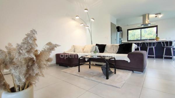 Maison contemporaine de de plain-pied 2021 – 126 m² habitables – DPE B à NEUFCHATEAU (88)