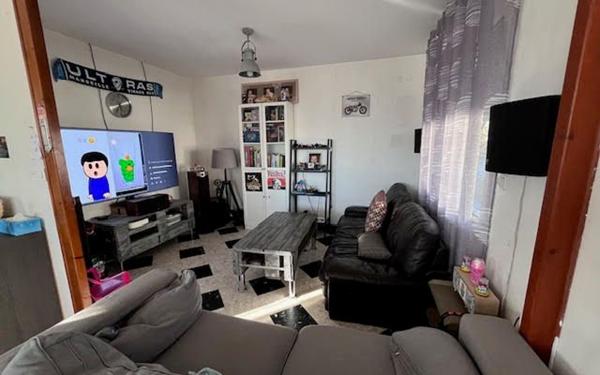 Maison à vendre    4 pièces •  Tonnay-Charente