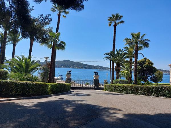 Appartement T2 La Seyne Sur Mer à Tamaris de 30.20 m² avec terrasse