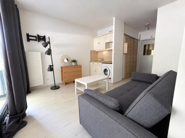 Appartement T2 La Seyne Sur Mer à Tamaris de 30.20 m² avec terrasse