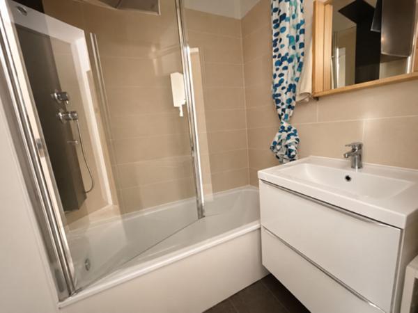 Appartement T2 La Seyne Sur Mer à Tamaris de 30.20 m² avec terrasse