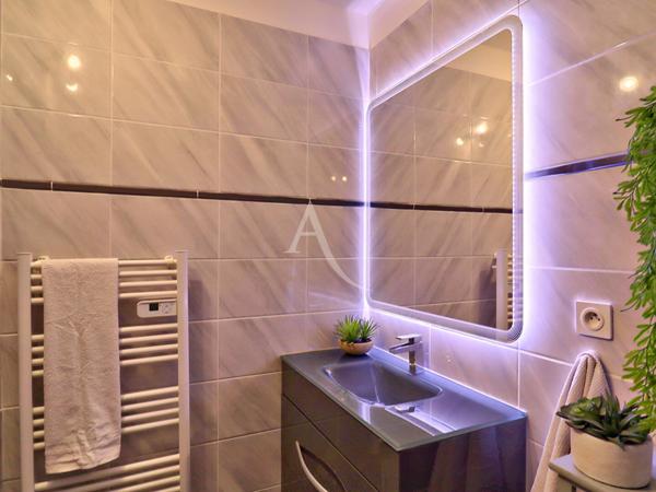 SUPERBE APPARTEMENT RECENT EN REZ-DE-JARDIN DE TYPE 4 SUR LA COMMUNE DE PIERREVERT