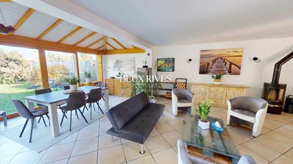 Carquefou , Maison 5 chambres , 3 Sdb , Carport + Jardin , DPE C