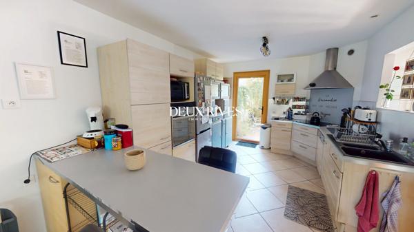Carquefou , Maison 5 chambres , 3 Sdb , Carport + Jardin , DPE C