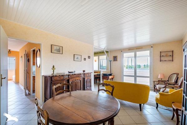 Appartement 174 371 € Saint-Priest 3 p 68 m² DPE E