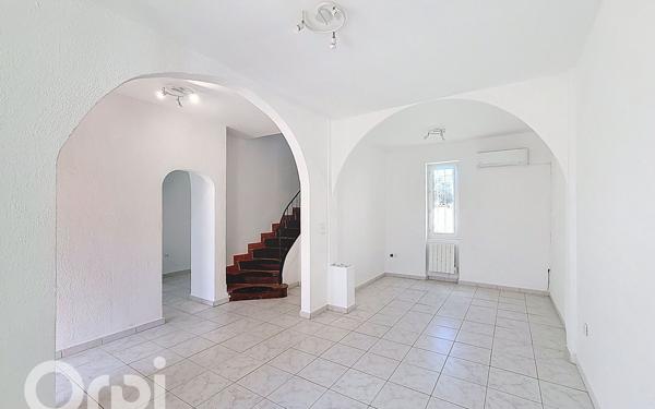 Maison à vendre    4 pièces •  Le Castellet