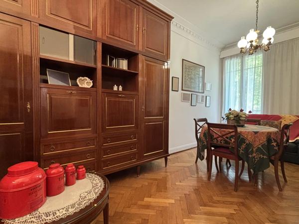 Location                                                      Appartement
                        
                     3 pièces                      68 m2                     à Nice