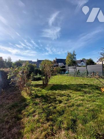  CHANTEPIE (35) - Maison de ville mitoyenne des deux côtés de 1983 de 100 m² exposée Sud + gara...