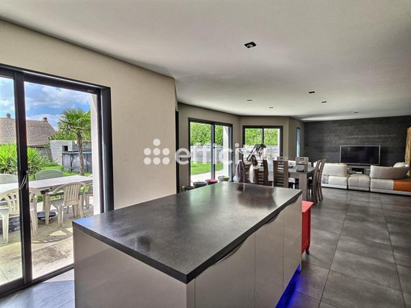 Maison 4 pièces - 131 m² Exclusivité efficity