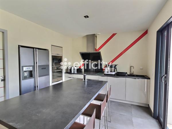 Maison 4 pièces - 131 m² Exclusivité efficity