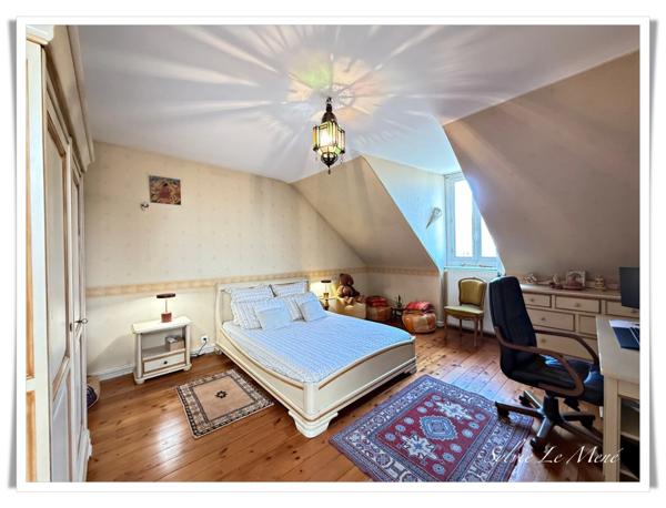 Maison de Maître au cœur de Rohan (56), Centre Bretagne – 300 m² habitables, terrain 1990 m²