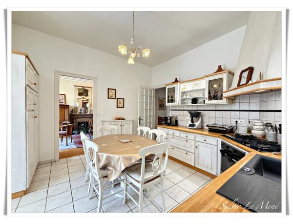 Maison de Maître au cœur de Rohan (56), Centre Bretagne – 300 m² habitables, terrain 1990 m²