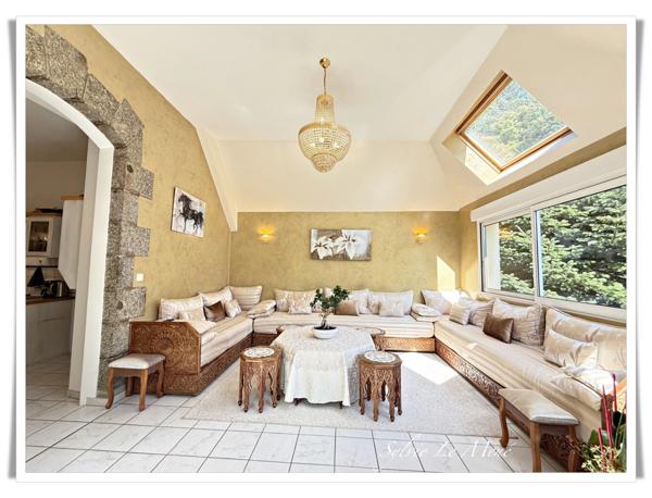 Maison de Maître au cœur de Rohan (56), Centre Bretagne – 300 m² habitables, terrain 1990 m²