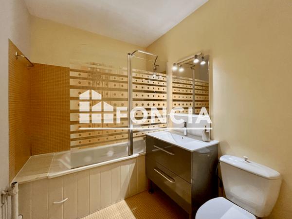 Location Studio meublé 31.19 m² - 5 AVENUE DU PARC Besancon 25000
