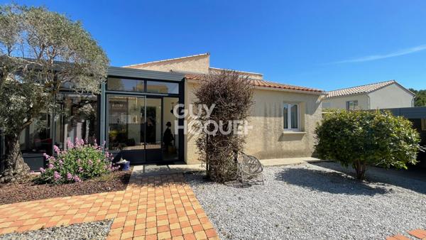 Maison plain pieds Mèze 5 pièces 117 m²