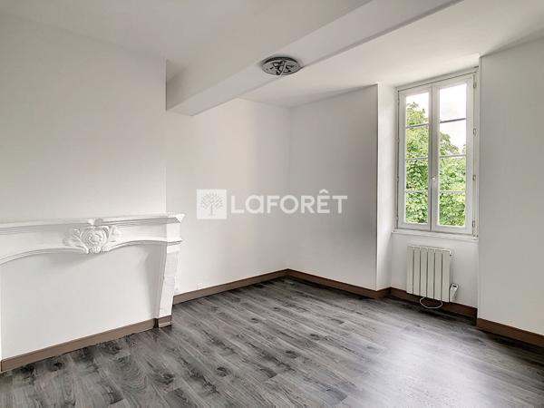 Achat immeuble près de BLAYE - 3 pièce(s) - 235 m² - 238 500 €