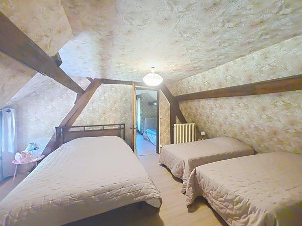 GENNEVILLE - Maison de charme de 6 pièces