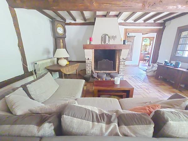 GENNEVILLE - Maison de charme de 6 pièces