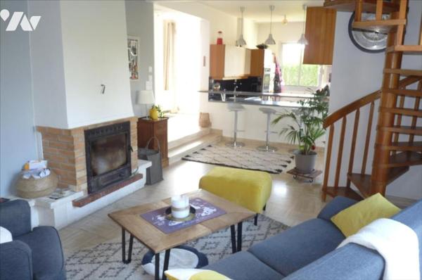 Pavillon sur sous-sol à vendre à LA HAIE TRAVSERSAINE(53)