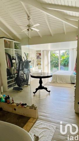 Pavillon 4 pièces de 96 m² à Petit-Bourg (97170)