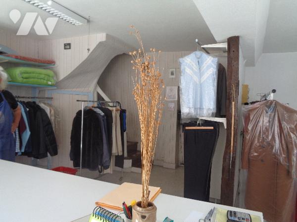 LOCAL A USAGE DE COMMERCE