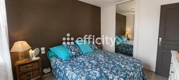 Maison
         5 pièces
        - 108 m² Exclusivité 249 000 € *