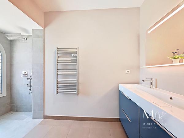 Maison à CAGNES SUR MER (06800)