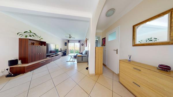 Appartement à vendre 408 000 € Villeneuve-Loubet 3 p 69,5 m² DPE D