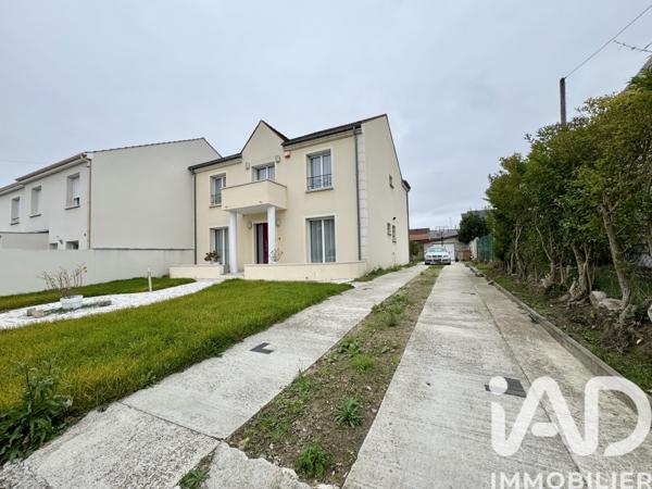 Maison à vendre 7 pièces 158 m² Vaujours